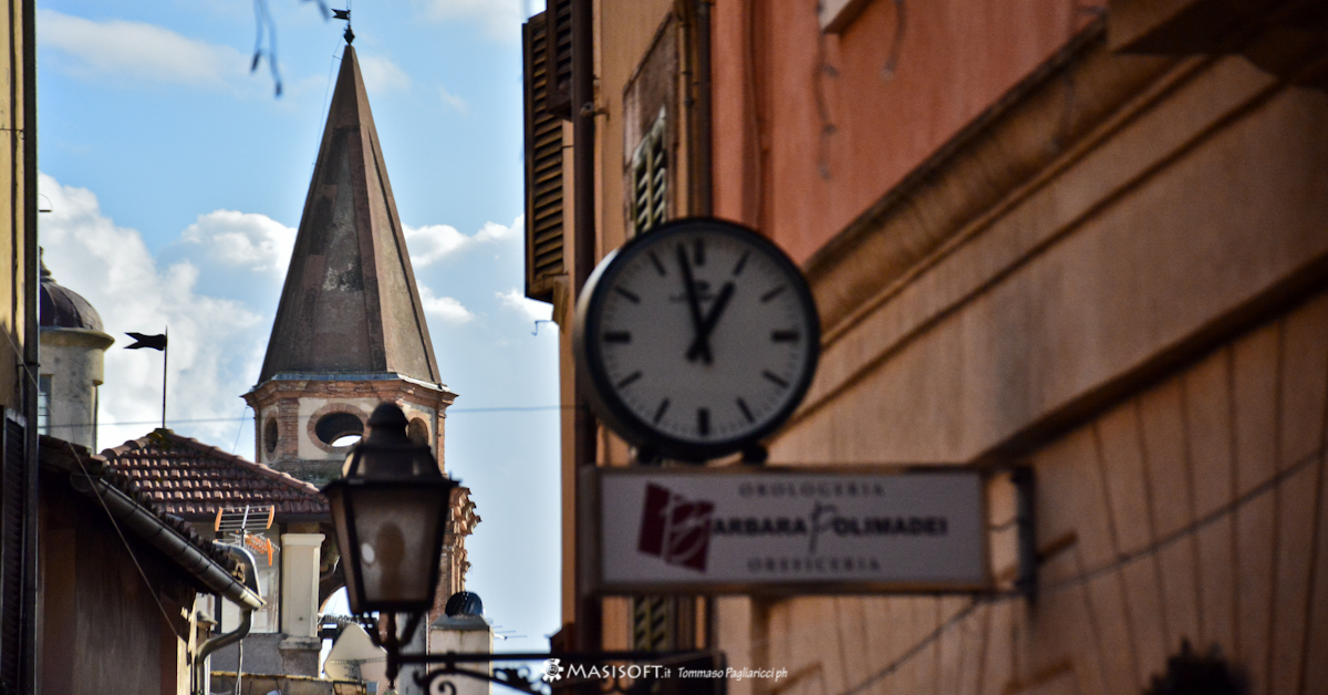 Amelia - Scorcio del campanile della Chiesa di San Francesco - 