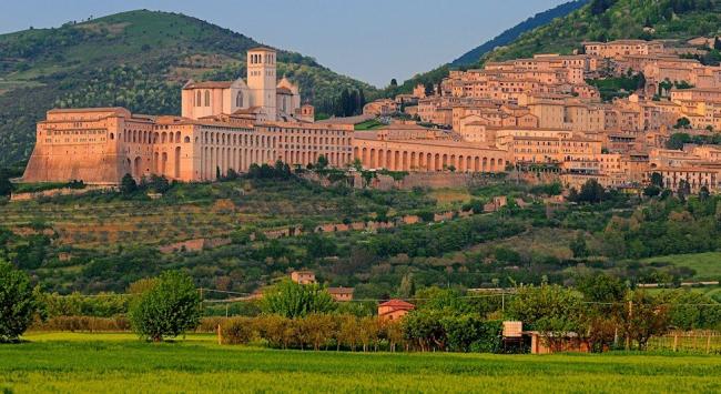 Vista di Assisi - san Francesco - Umbria